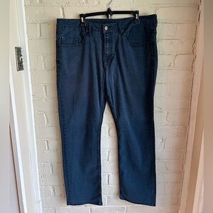 Buffalo David Bitton size 38 x 32 dark wash denim jeans stretch